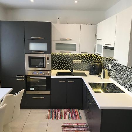 Apartman V Uplnom Centre Вранов-над-Топльоу Екстер'єр фото